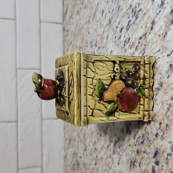 Vintage Lefton Cannister Set - Picture 10 of 12